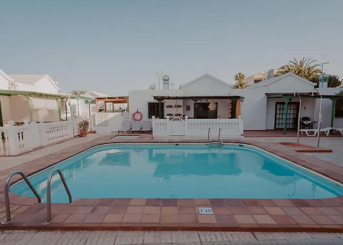 Ferienbungalow Mit Grill, Garten Und Terrasse